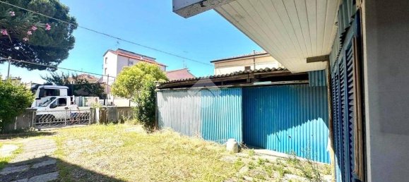 Studio in Ravenna, Italy No. 330562 14