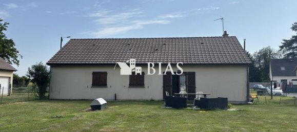 3 bedrooms House in Eure, France No. 300611 5