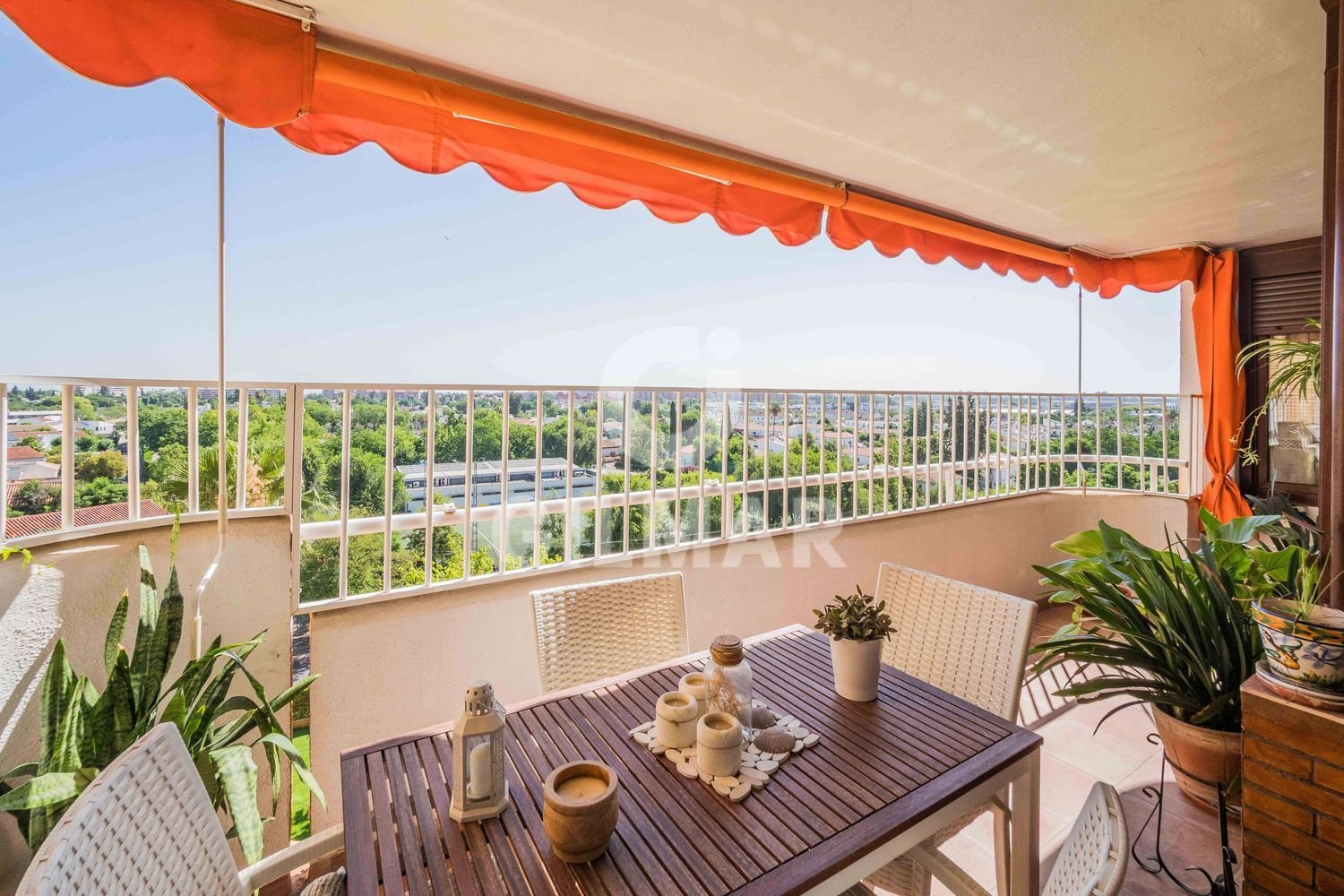 Квартира с 4 спальнями в Андалусия, Испания № 161349