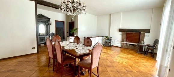 2 Schlafzimmer Villa in Azzate, Italy, Nr. 279152 25