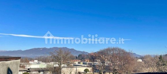 2 Schlafzimmer Villa in Azzate, Italy, Nr. 279152 19