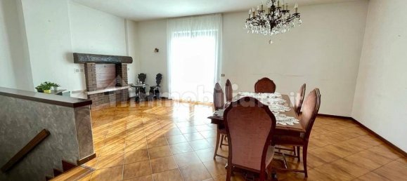 2 Schlafzimmer Villa in Azzate, Italy, Nr. 279152 26