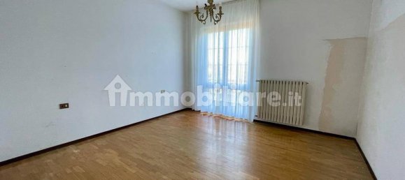 2 Schlafzimmer Villa in Azzate, Italy, Nr. 279152 33