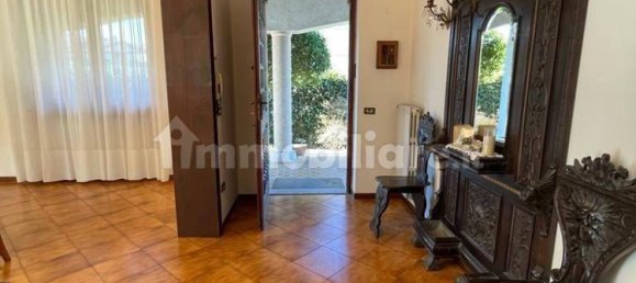 2 Schlafzimmer Villa in Azzate, Italy, Nr. 279152 28