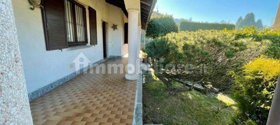 2 Schlafzimmer Villa in Azzate, Italy, Nr. 279152 14