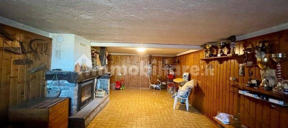 2 Schlafzimmer Villa in Azzate, Italy, Nr. 279152 45