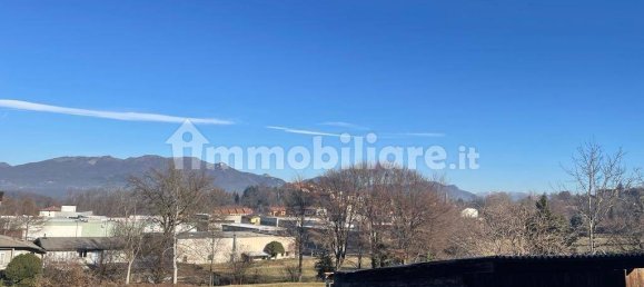 2 Schlafzimmer Villa in Azzate, Italy, Nr. 279152 18
