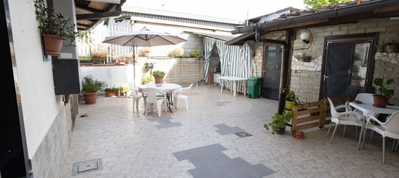 5 rooms House in San Martino Sannita, Italy No. 73684 9