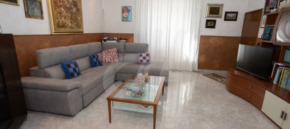 5 rooms House in San Martino Sannita, Italy No. 73684 14
