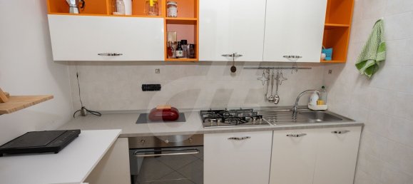5 rooms House in San Martino Sannita, Italy No. 73684 7