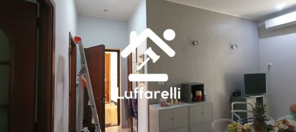 4 rooms Apartment in Turin, Italy No. 50228 4