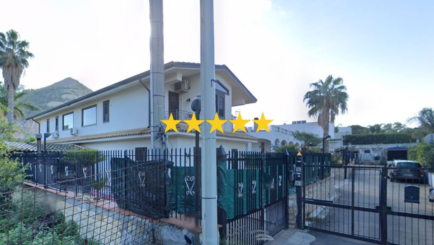 7 bedrooms Villa in Palermo, Italy No. 327271