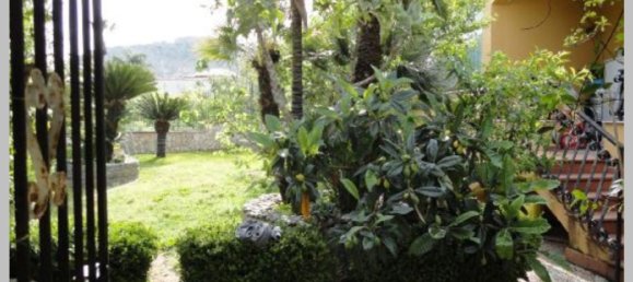 7 bedrooms Villa in Palermo, Italy No. 327271 29