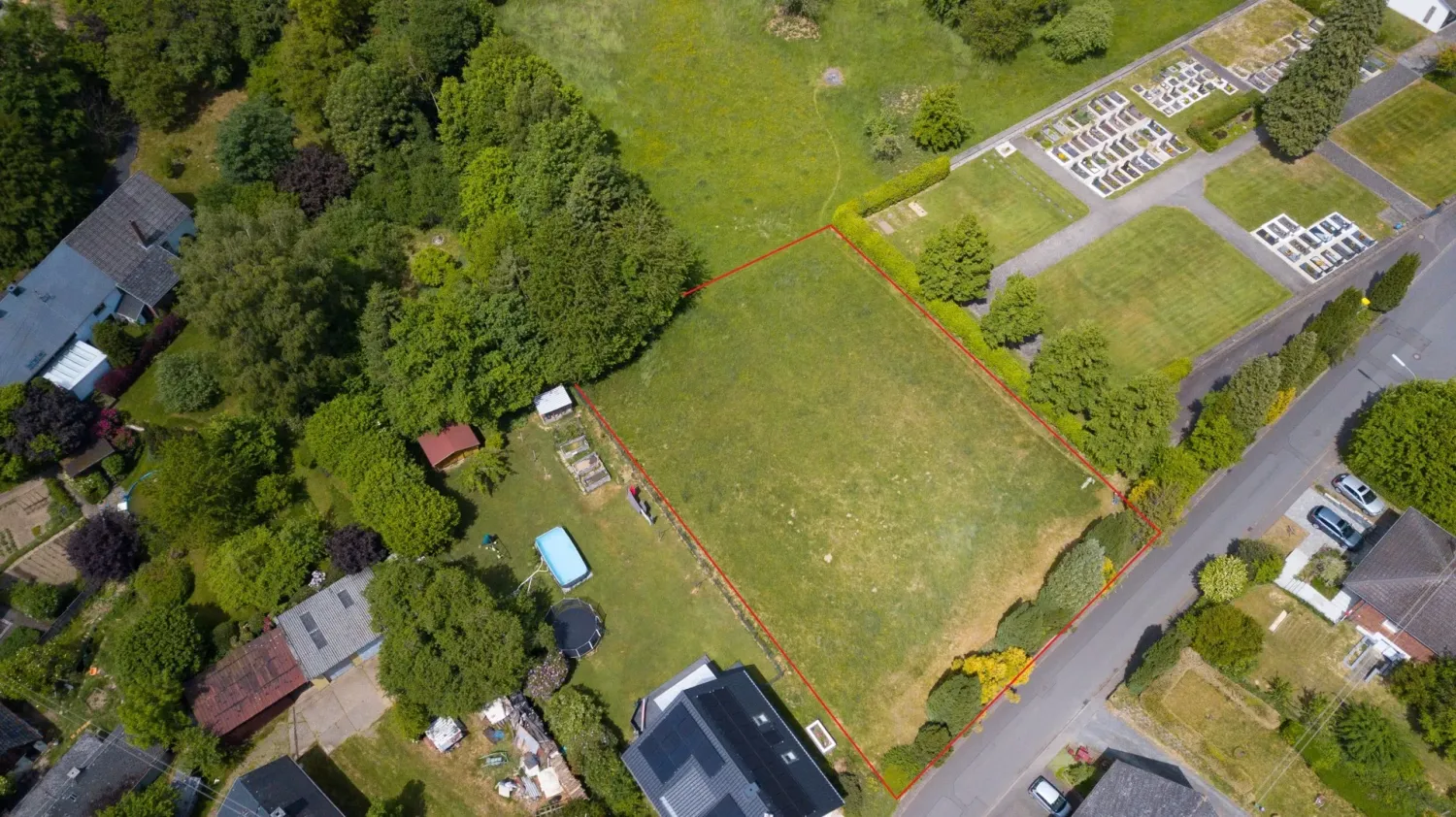  قطعة أرض في Westerwaldkreis, Germany رقم 60582