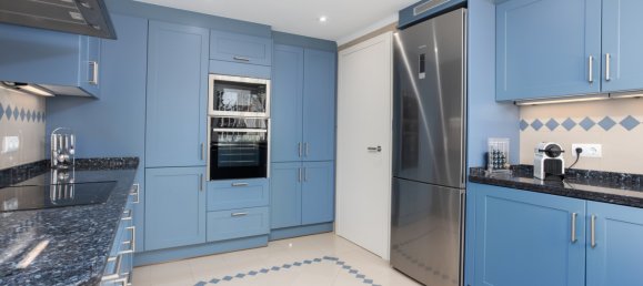 3 bedrooms Penthouse in Marbella, Spain No. 88831 42