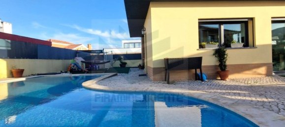 Дом с 4 спальнями в Сетубал, Португалия № 98514 40