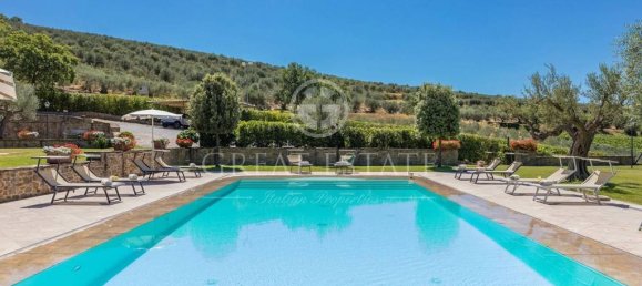 7 غرف نوم منزل في Tuoro sul Trasimeno, Italy رقم 54179 35