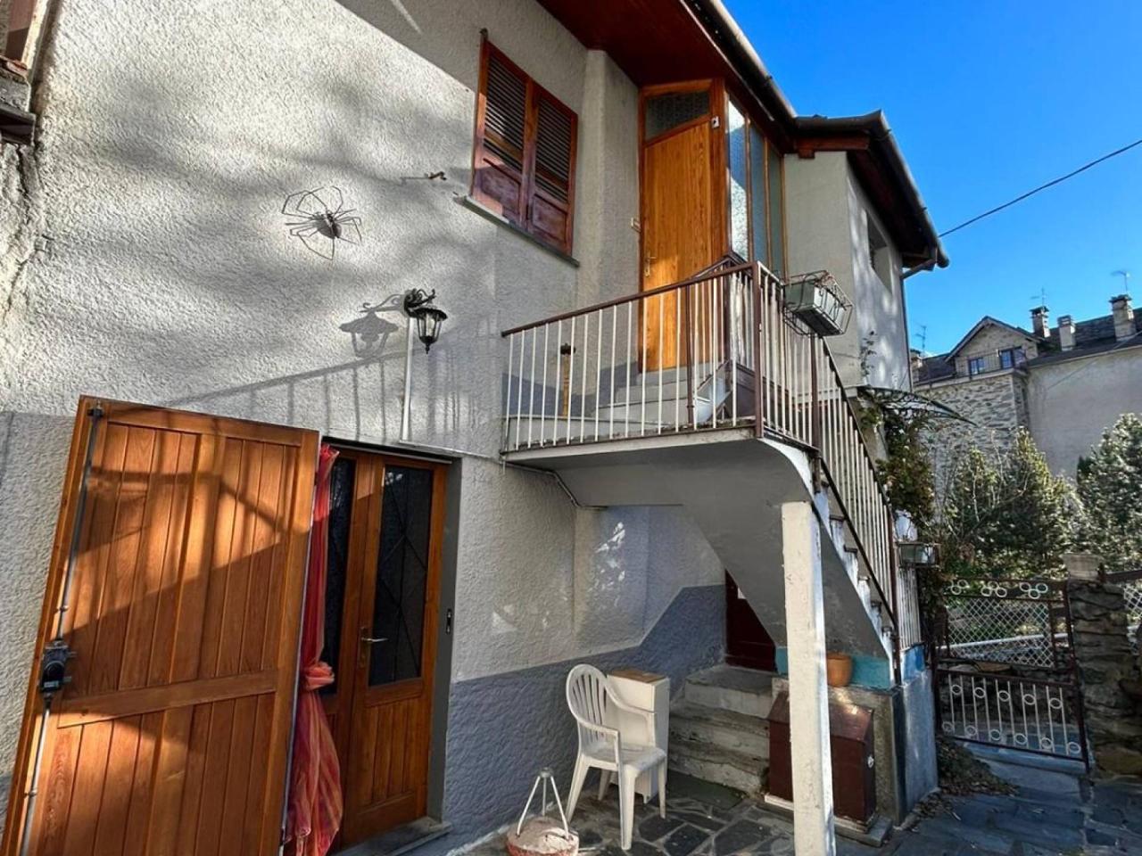 5-Zimmer Haus in Chiesa in Valmalenco, Italy, Nr. 75264