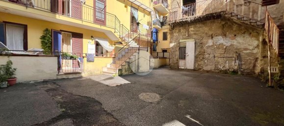 Studio in Marano di Napoli, Italy, Nr. 4806 4