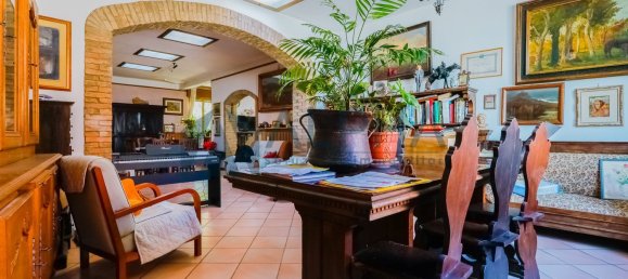 7-salle Villa à Forlì, Italy No. 18159 8