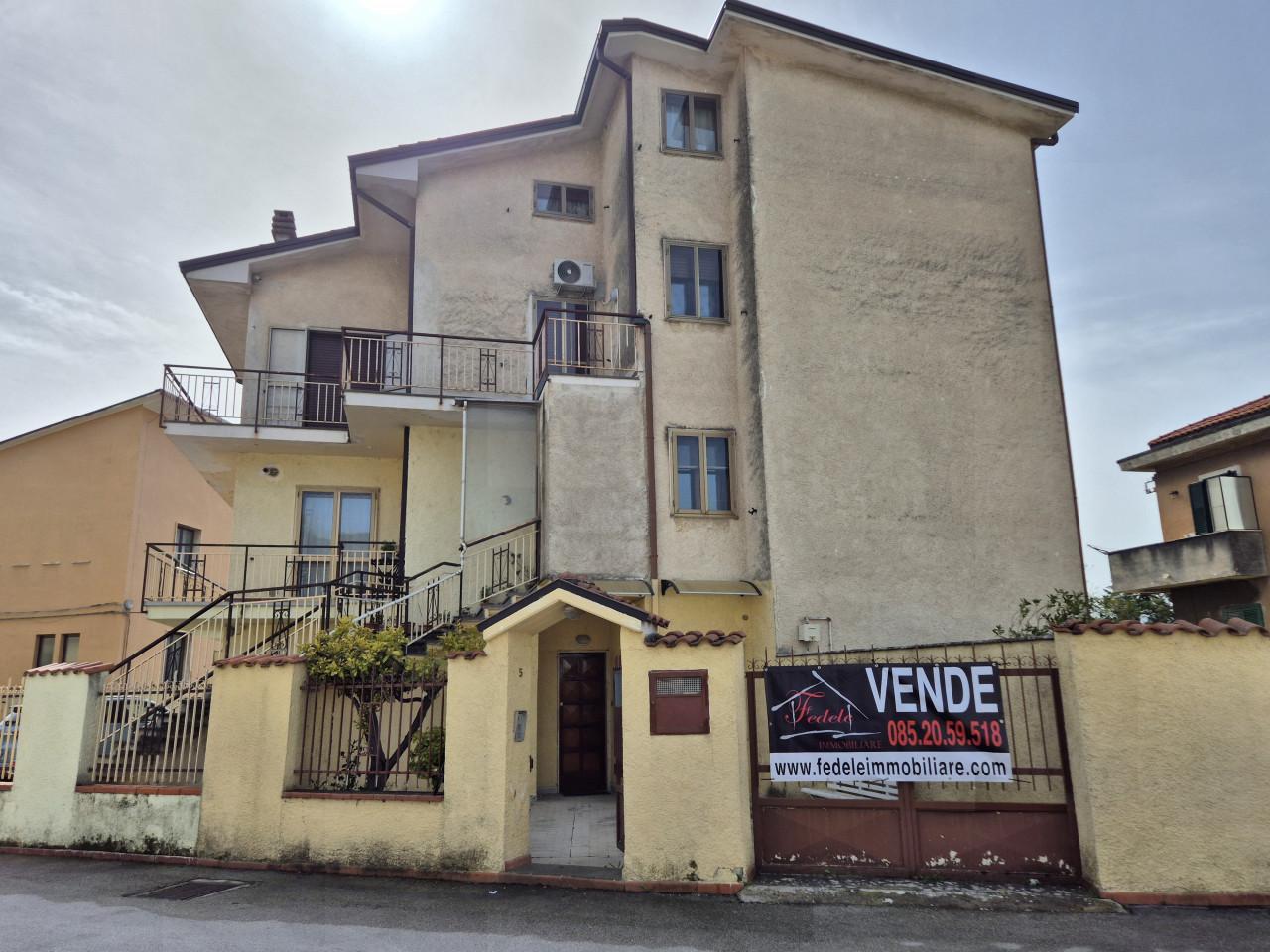 3 rooms Apartment in Popoli, Italy No. 238986