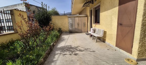3 rooms Apartment in Popoli, Italy No. 238986 28