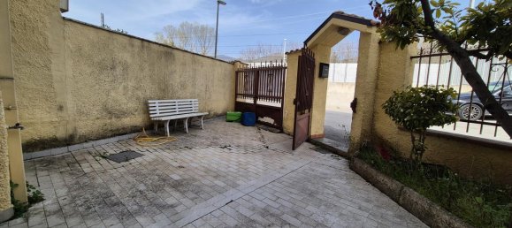 3 rooms Apartment in Popoli, Italy No. 238986 22