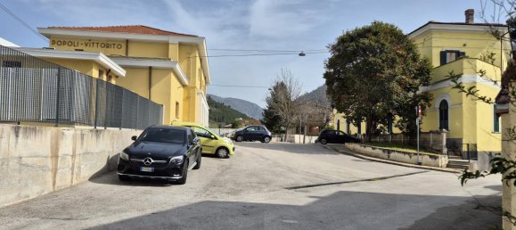 3 rooms Apartment in Popoli, Italy No. 238986 18