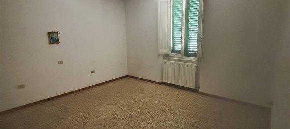 4-salle Maison à Pistoia, Italy No. 171105 11