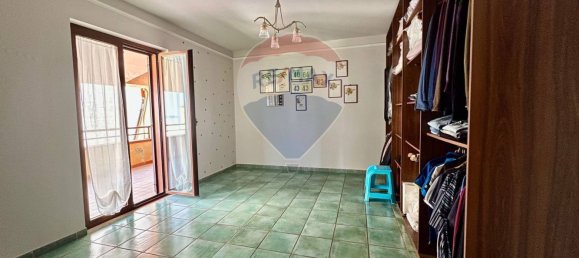 8-salle Villa à Maddaloni, Italy No. 347989 5