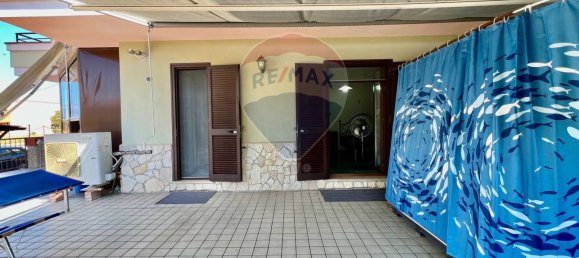 8-salle Villa à Maddaloni, Italy No. 347989 4