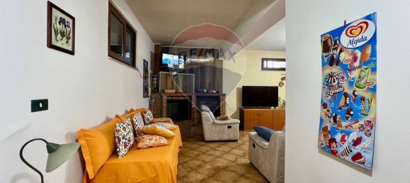 8-salle Villa à Maddaloni, Italy No. 347989 6