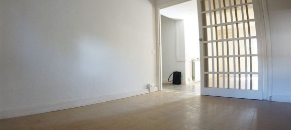 3 bedrooms Apartment in Massa, Italy No. 339554 8