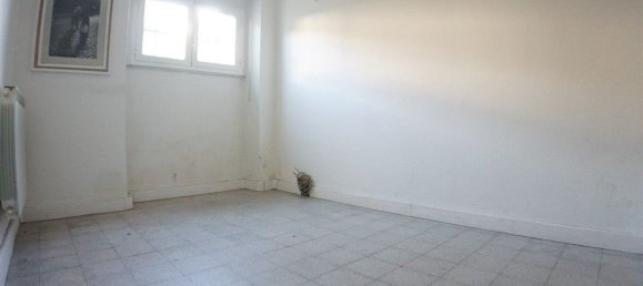 3 bedrooms Apartment in Massa, Italy No. 339554 10