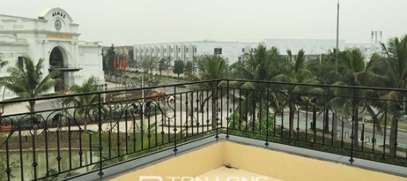 3 bedrooms Villa in Long Bien, Vietnam No. 3143 10