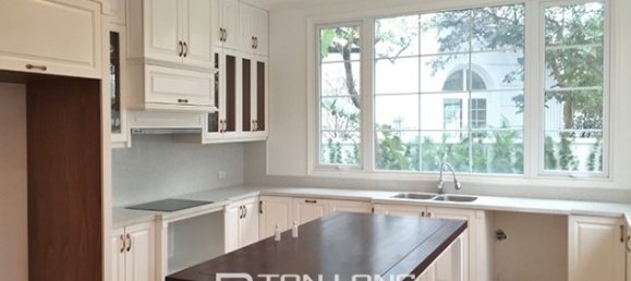 3 bedrooms Villa in Long Bien, Vietnam No. 3143 3