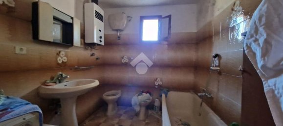 6-Zimmer Haus in Dugenta, Italy, Nr. 173872 4