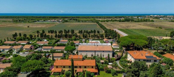 4 rooms Apartment in Cecina, Italy No. 275587 21