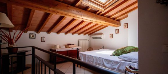 4 rooms Apartment in Cecina, Italy No. 275587 13