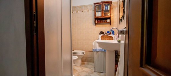 4 rooms Apartment in Cecina, Italy No. 275587 4