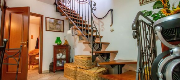 4 rooms Apartment in Cecina, Italy No. 275587 12