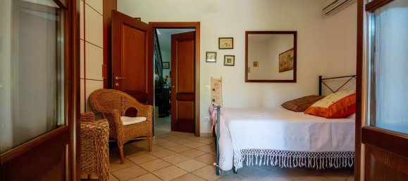 4 rooms Apartment in Cecina, Italy No. 275587 6