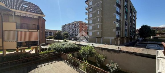 4 bedrooms Apartment in Borgaro Torinese, Italy No. 375219 23