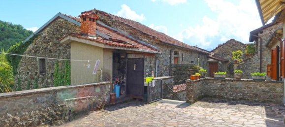 6 Schlafzimmer Grundstück in Filattiera, Italy, Nr. 386274 29