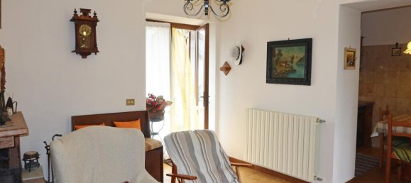 6 Schlafzimmer Grundstück in Filattiera, Italy, Nr. 386274 9
