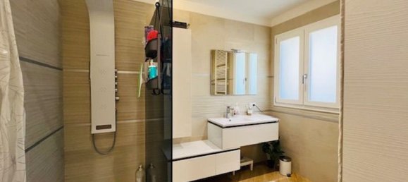 Пентхаус с 4 комнатами в Мезанье, Италия № 108181 14