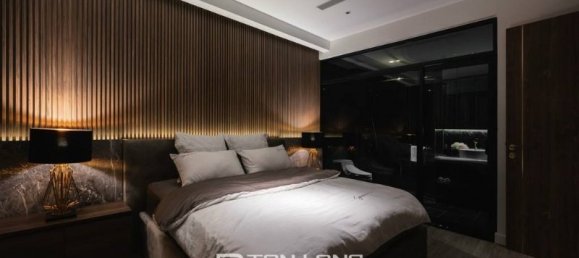 Apartamento de 3 dormitorios en Tay Ho, Vietnam No. 568 8