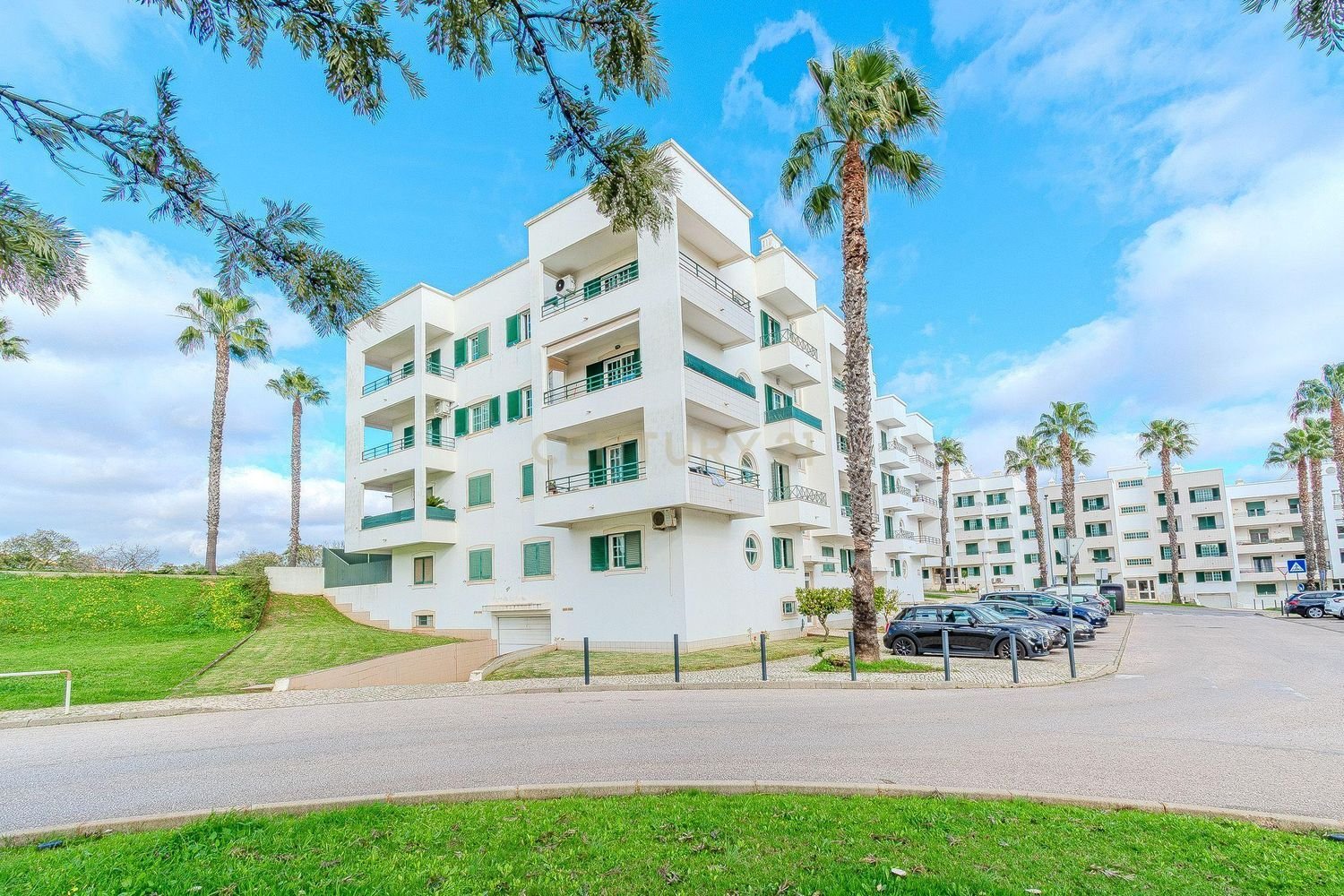 1 bedroom Apartment in Albufeira, Portugal No. 323332