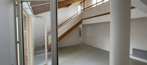 5 bedrooms House in Briare, France No. 78221 14