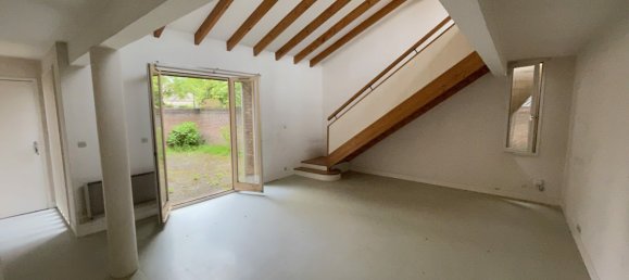 5 bedrooms House in Briare, France No. 78221 11